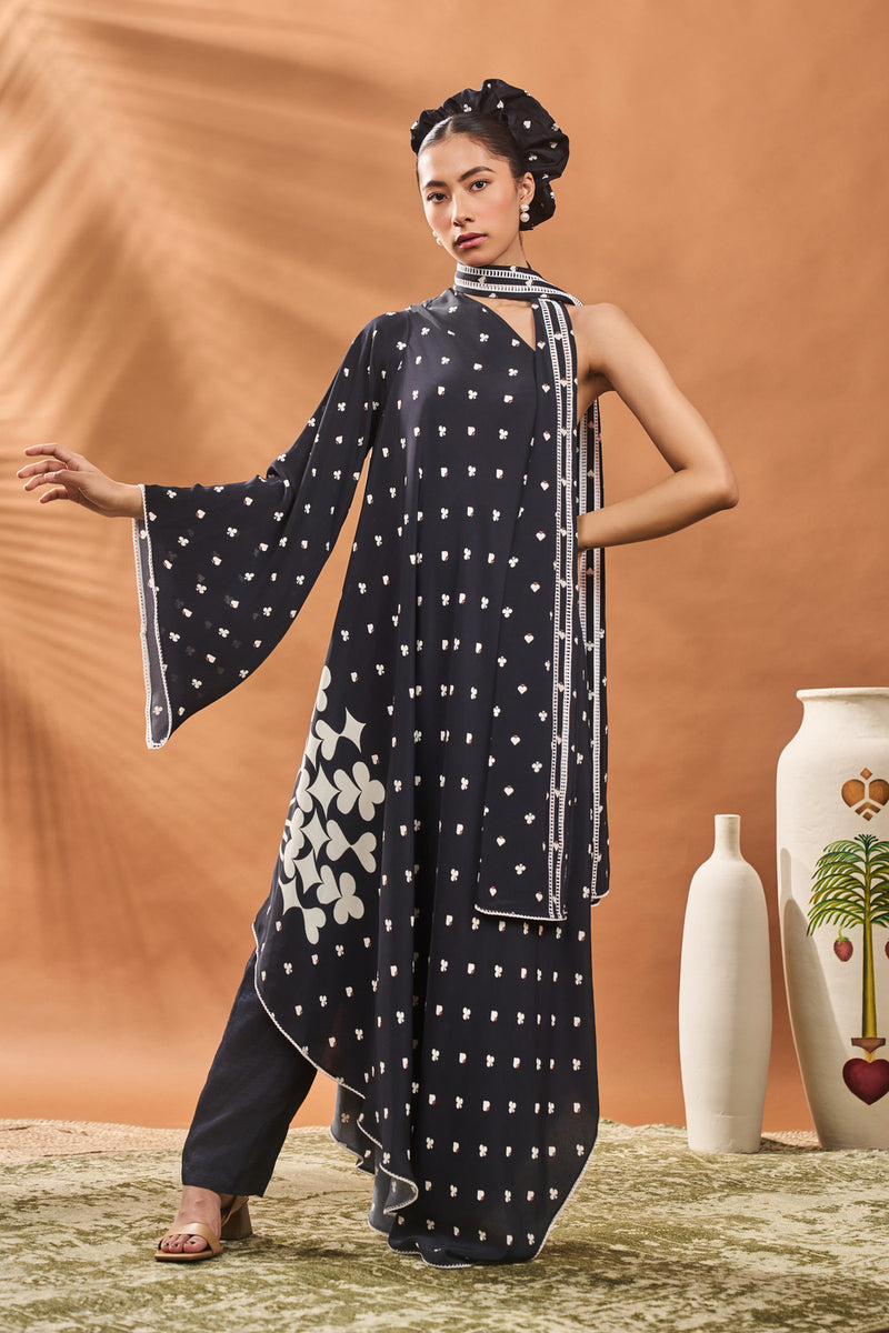 BLACK ALL FOURS ONE SHOULDER TUNIC SET