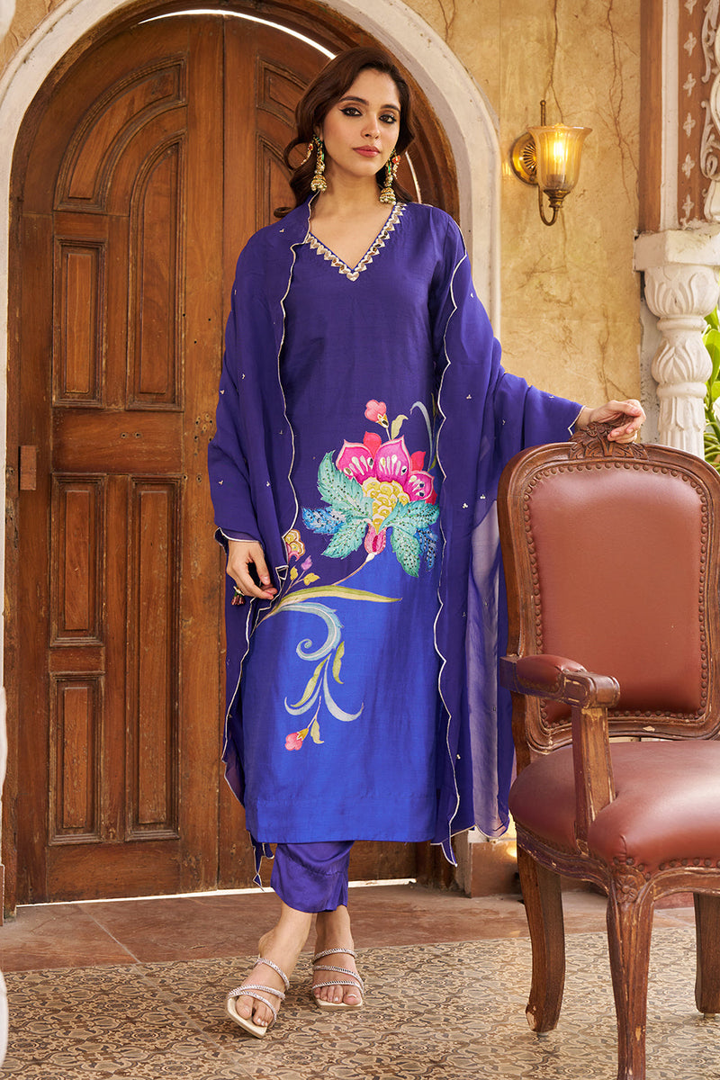 Nayaab Blue Kurta Set