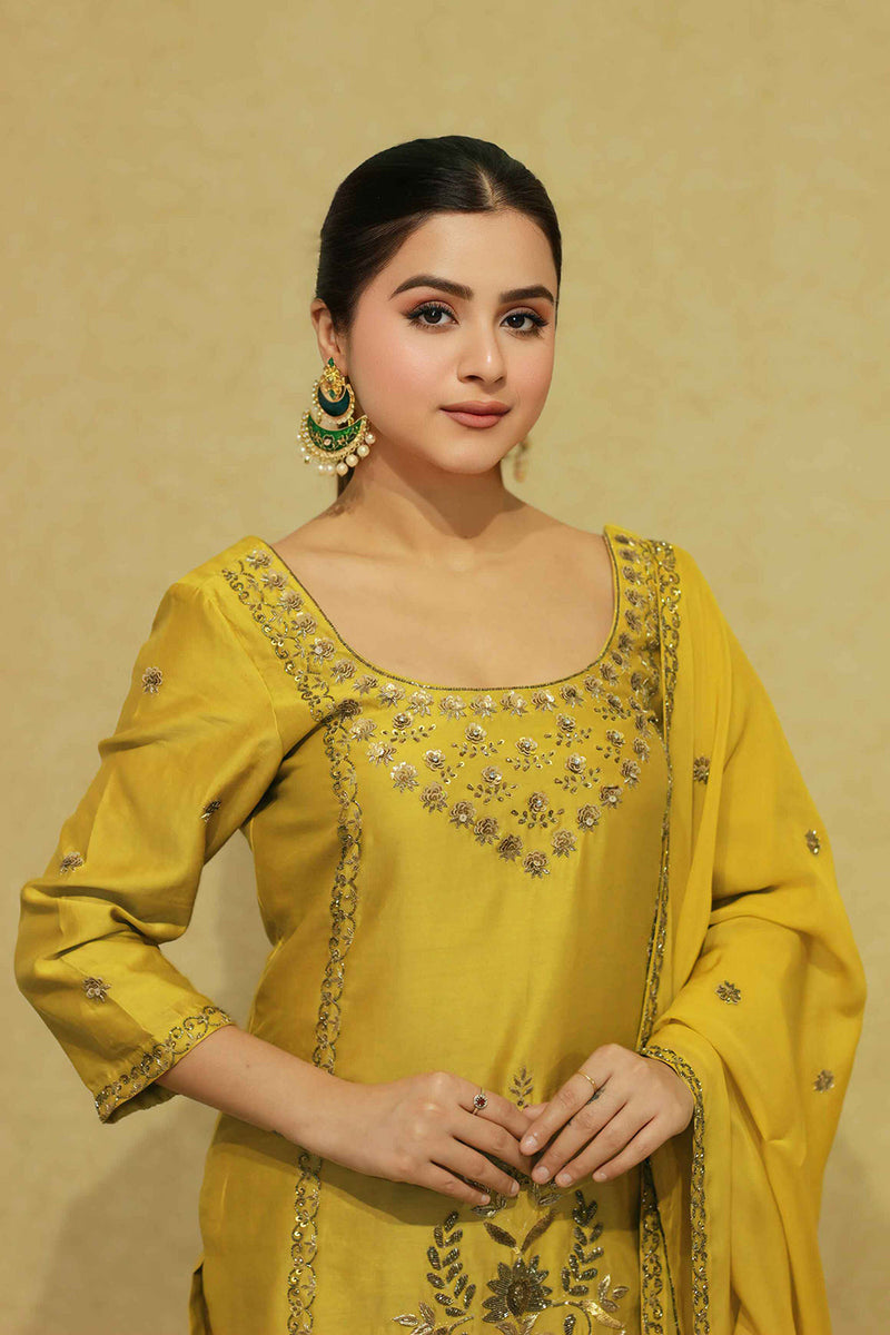Saanjh kurta sharara