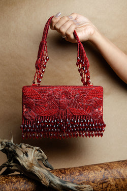 Ornate Radiance Kasse Crimson Bloom