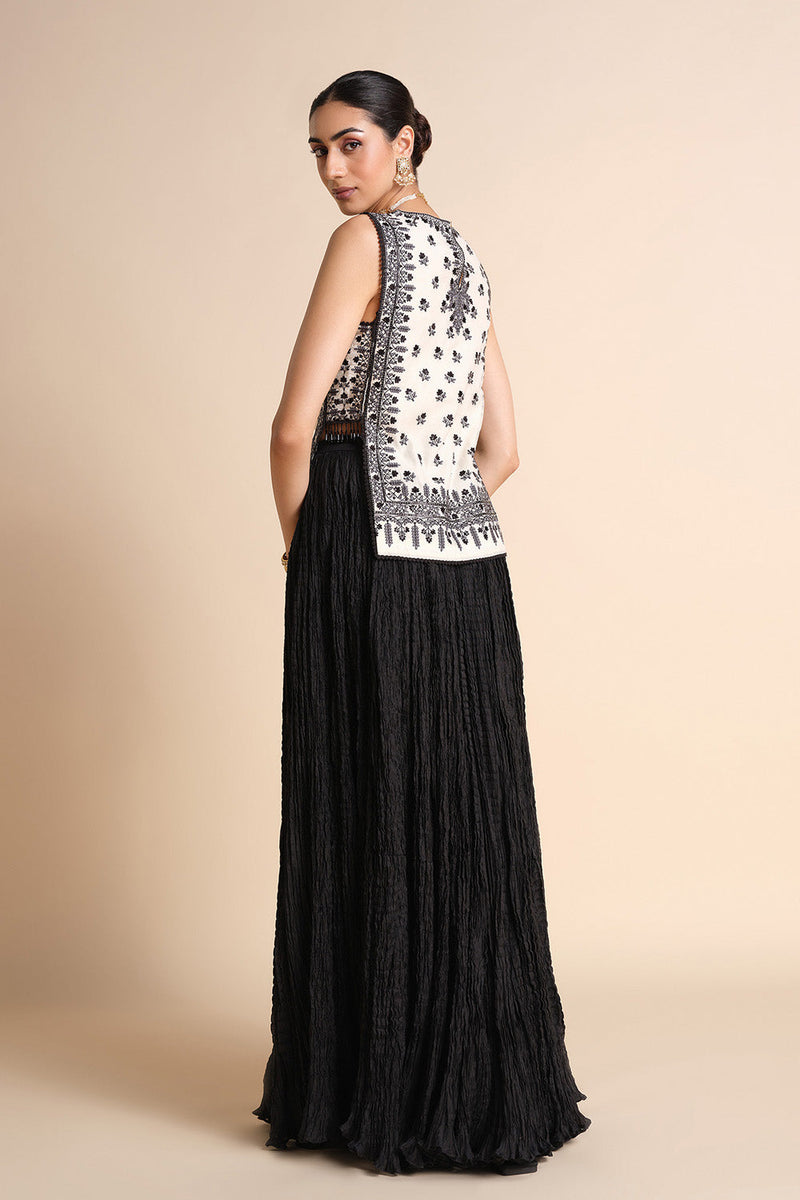 Sawsan Embroidered Skirt Set - White