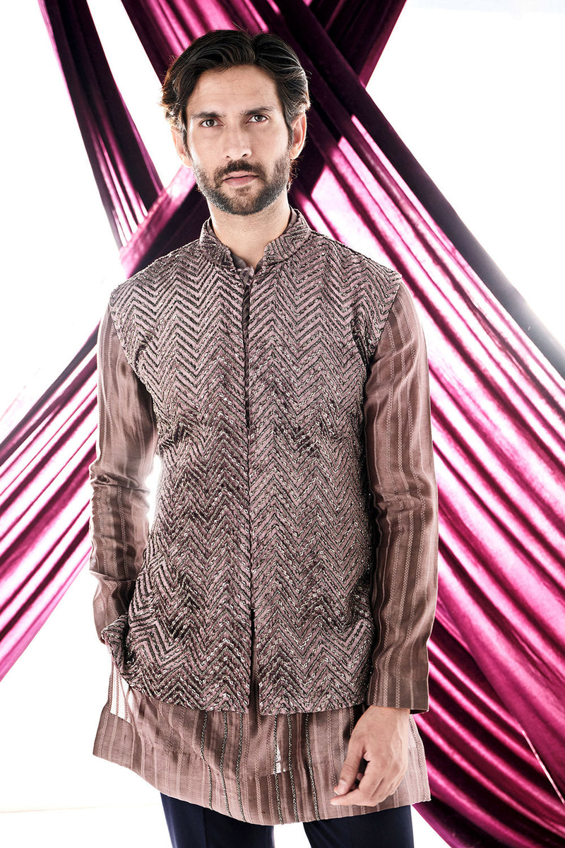 Taupe chevron nehru