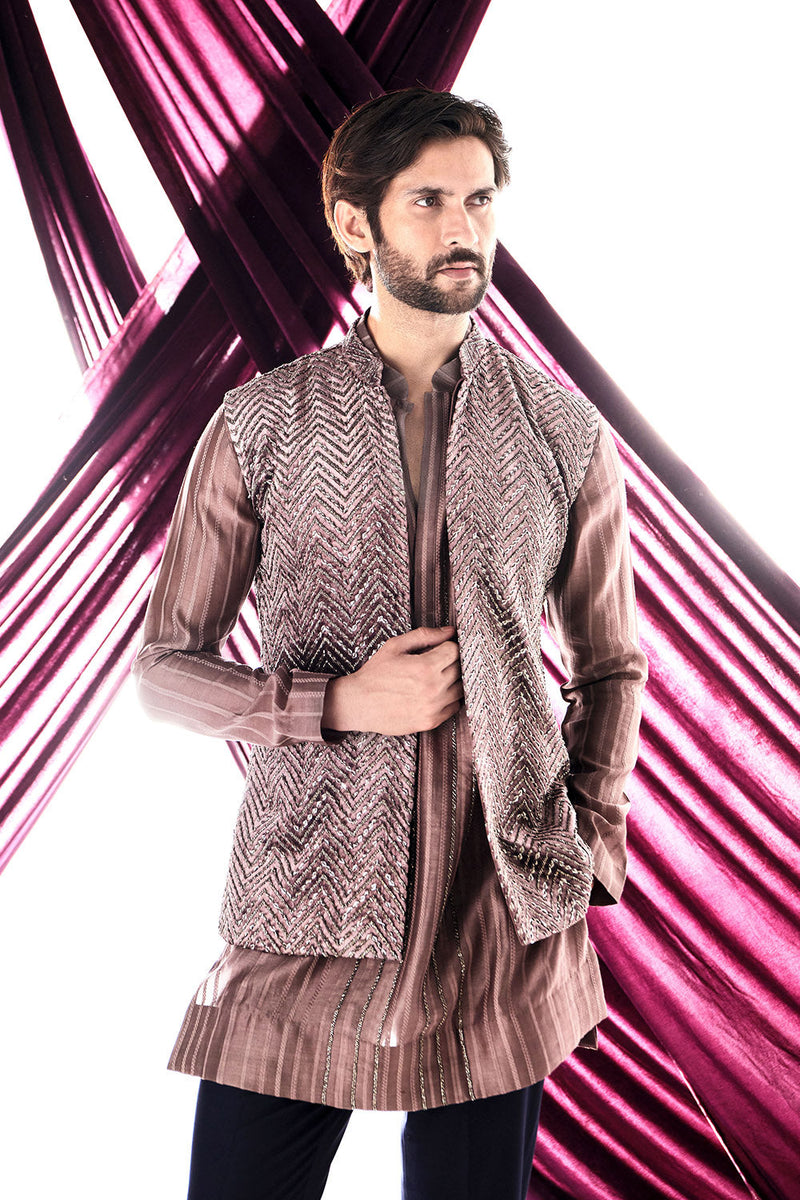 Taupe chevron nehru