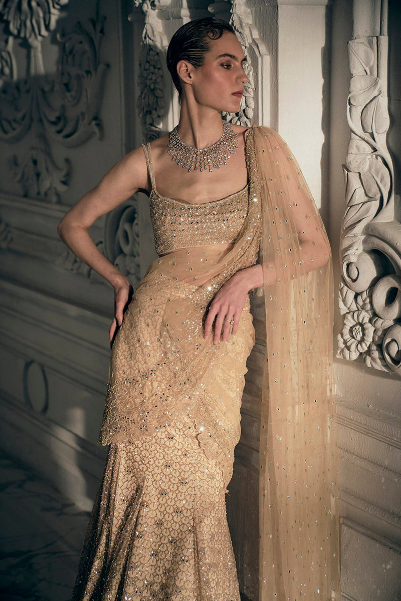 Beige gold fishcut srape
