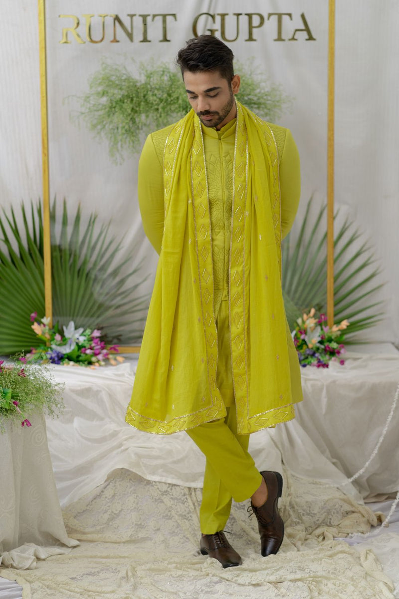 Yuvaan Fresh Green Quilted And Embroidered Sherwani Set