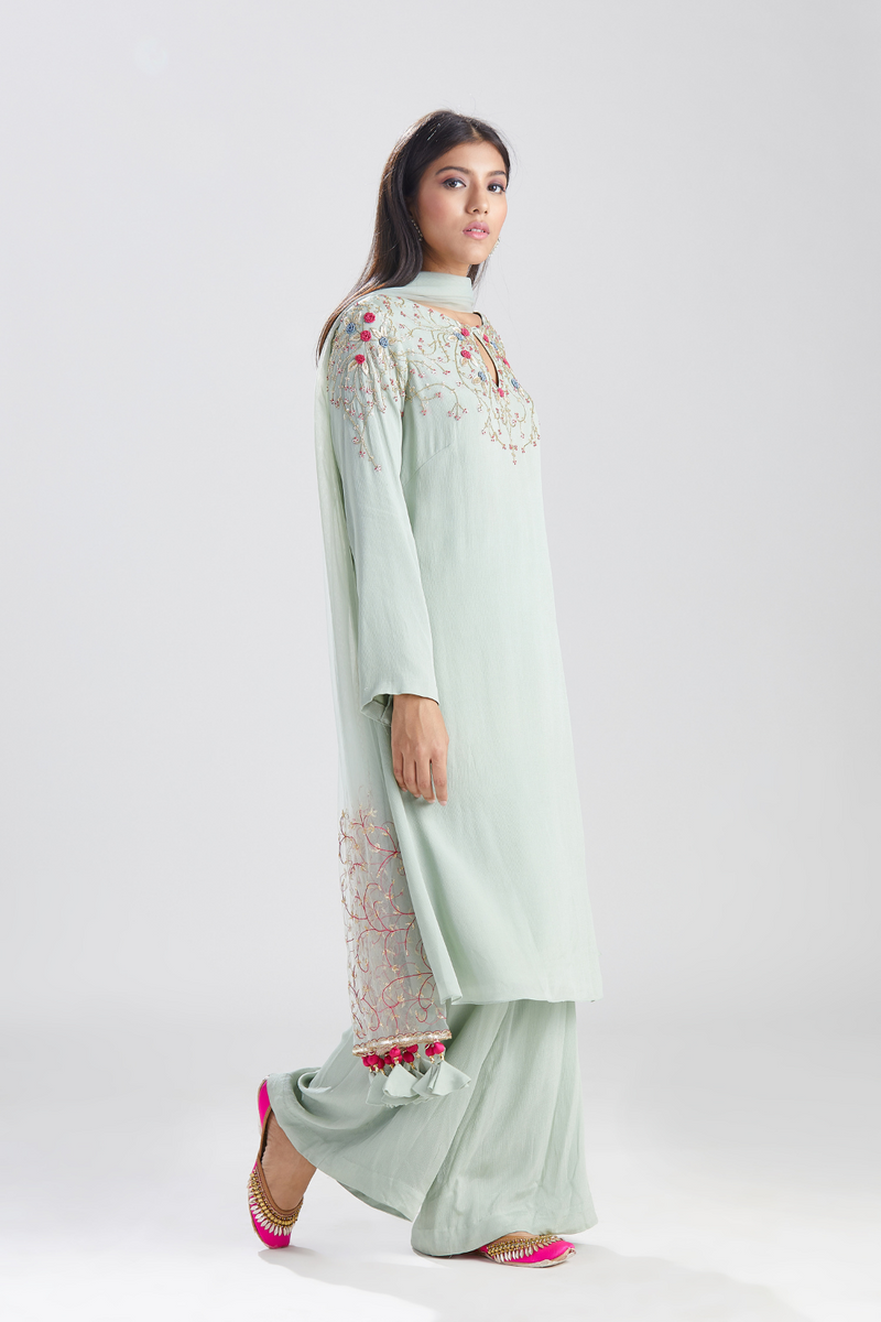 ADYA KURTA SET