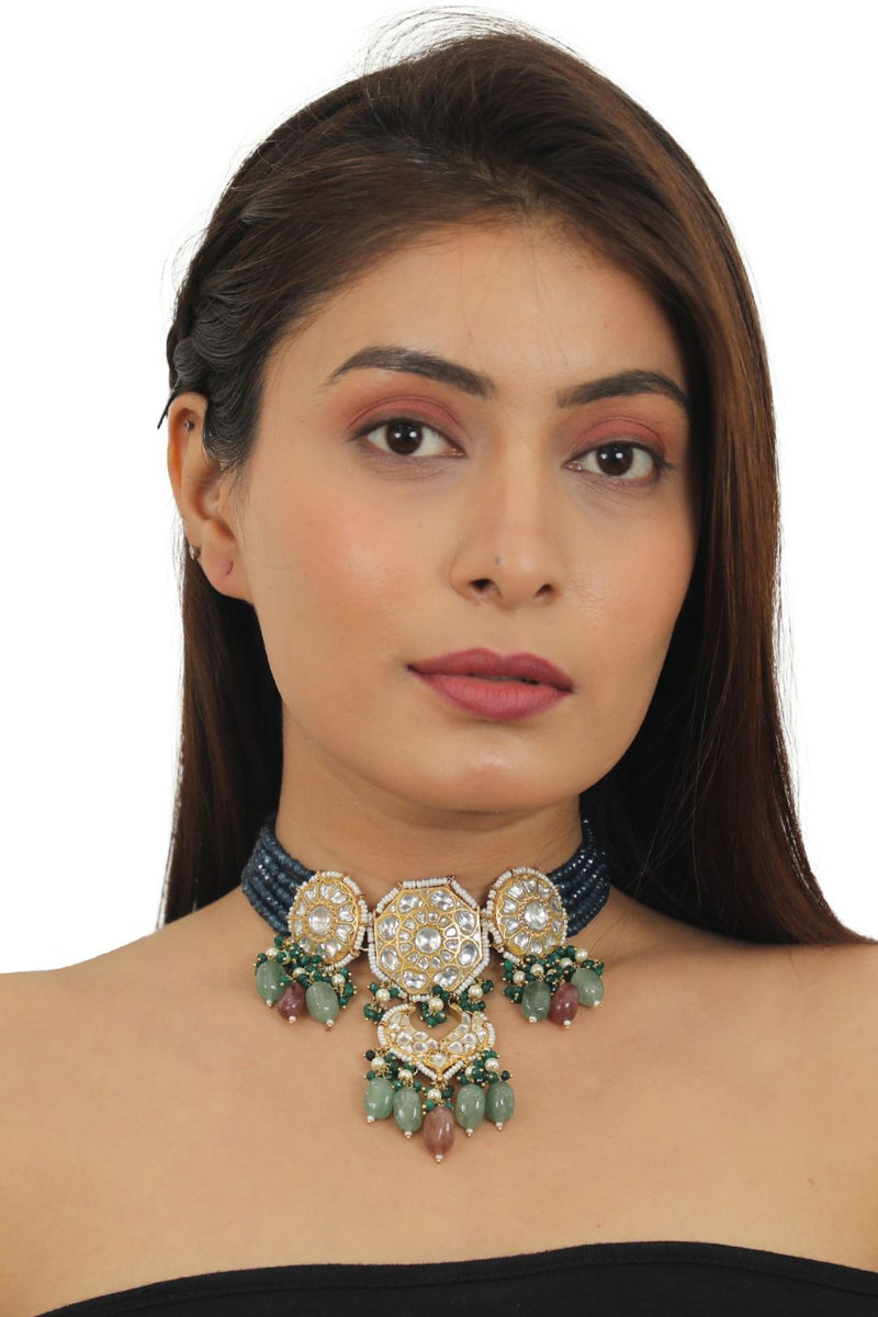 22KT GOLD PLATED CHOKER NECKLACE STUDDED WITH JADTAR STONES IN BLUE
