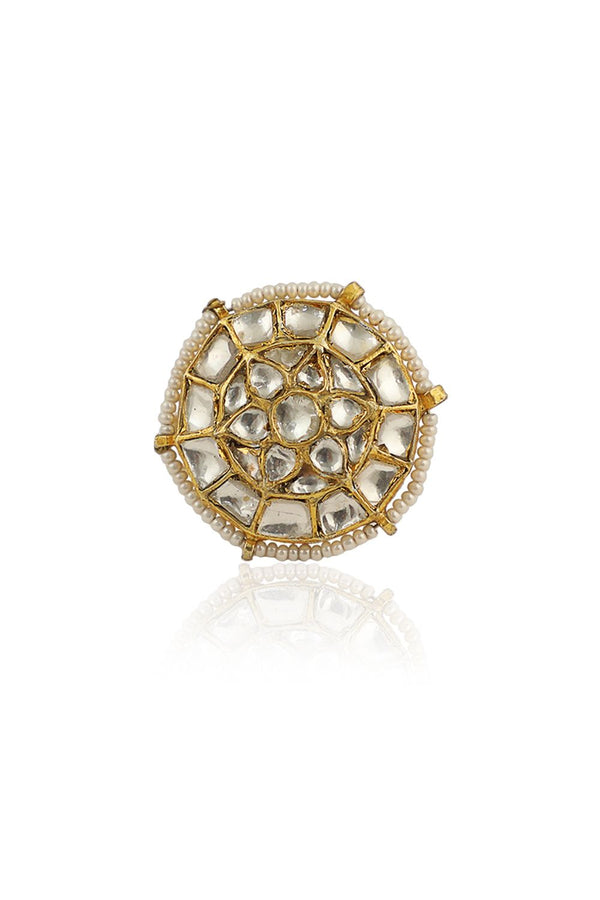 SMALL WHITE JADTAR STONE RING