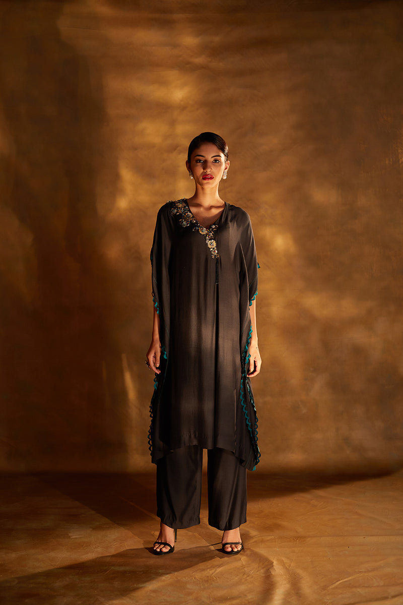 Embellished Kaftan Tunic with Pants