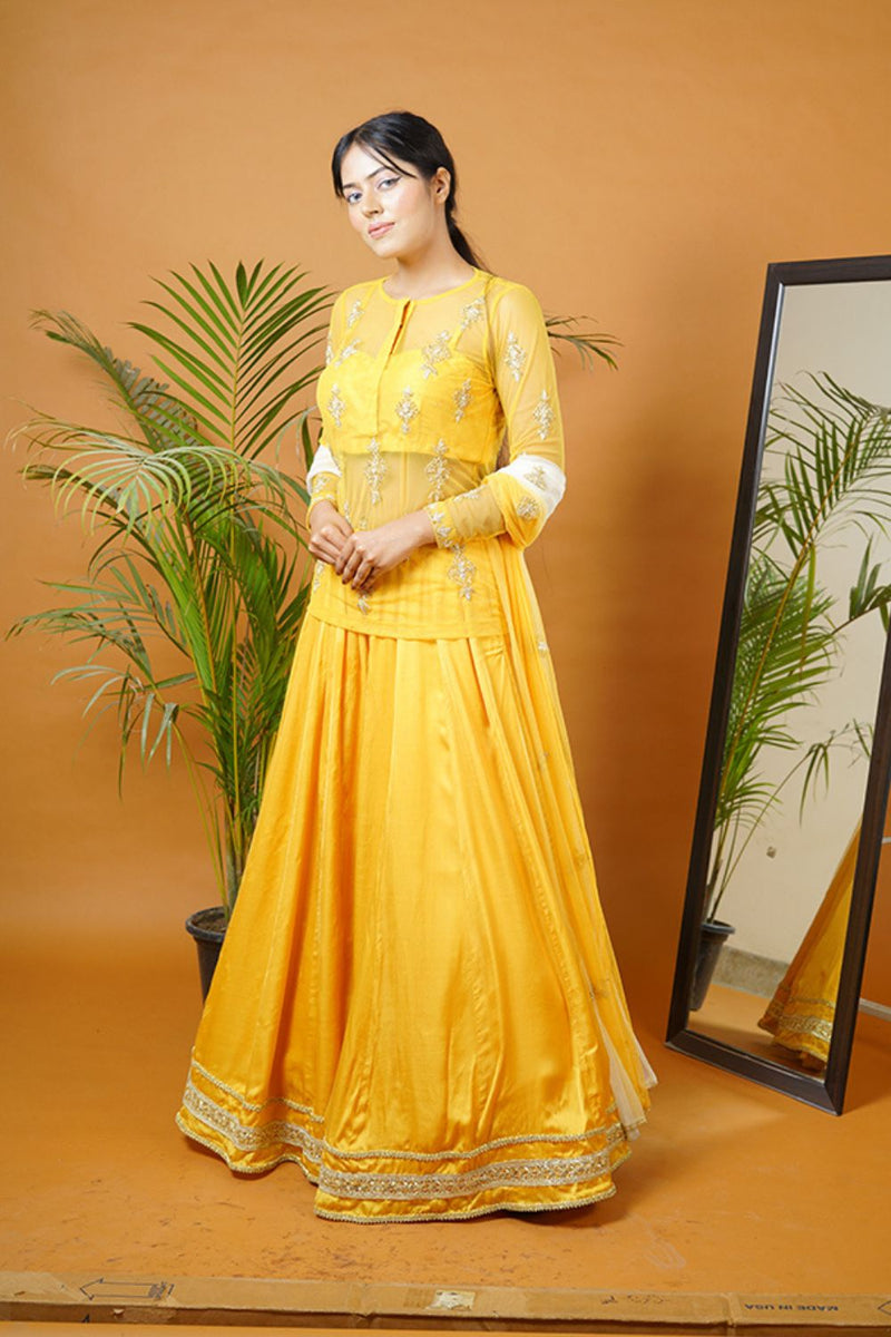 Buy Ishin Women's Rayon Yellow Embroidered Straight Kurta Skirt Dupatta Set  Online – ISHIN FASHIONS