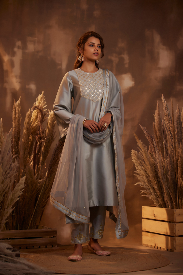 Zaina kurta set