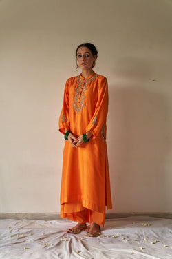 Narangi Lahoriya Kurta with Dhoti Salwar