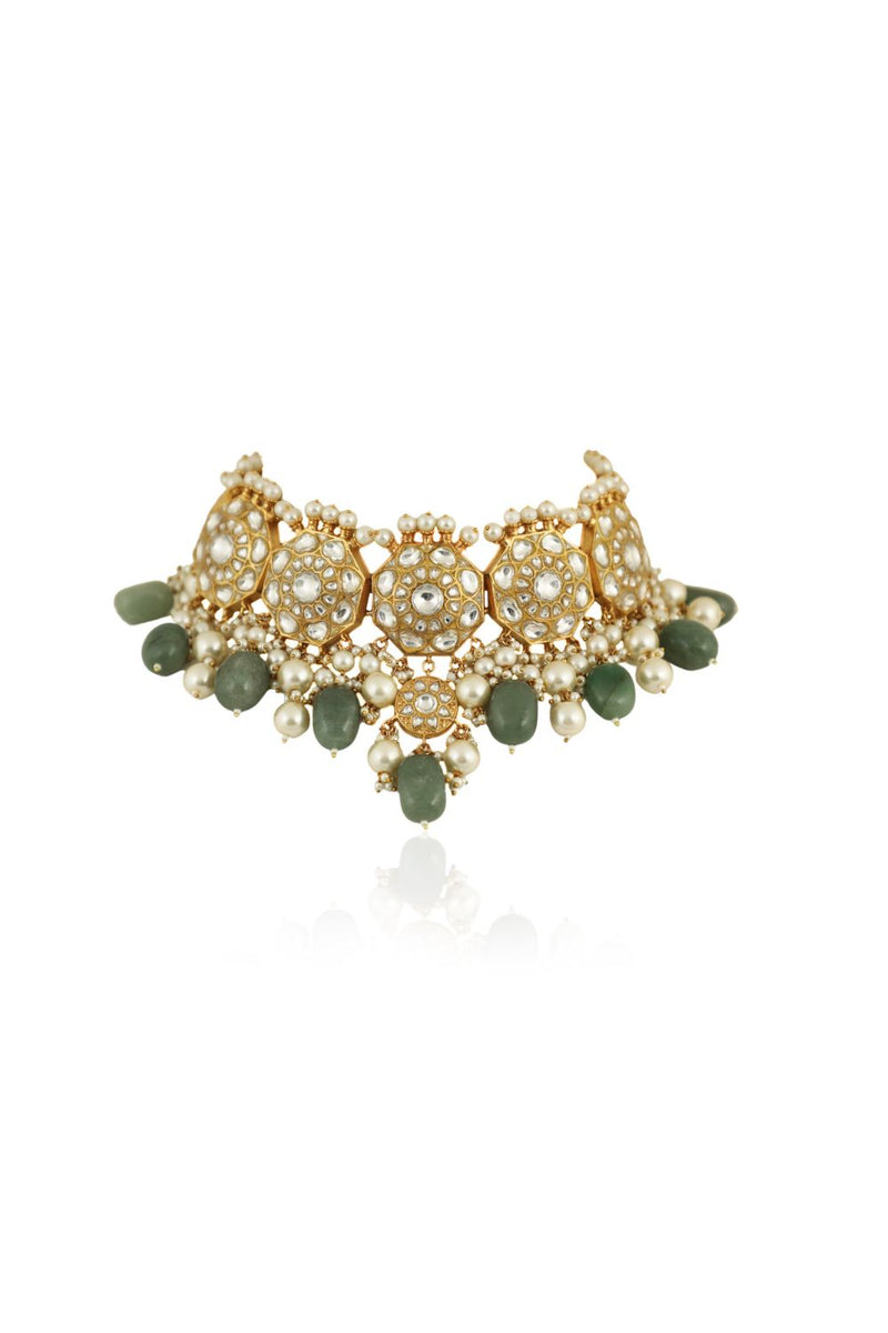 TRADITIONAL 22KT CHOKER NECKACE SET STUDDED WITH WHITE JADTAR STONES AND SEA GREEN BEADS WITH PEARLS