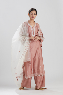 Amaya kurta set