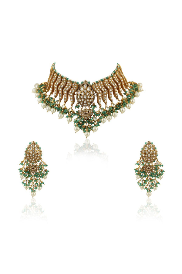 FESTIVE NECKLACE SET IN 22KT GOLD PLATING, CARVED UNIQUELY WITH SEA GREEN BEADS AND PEARLS