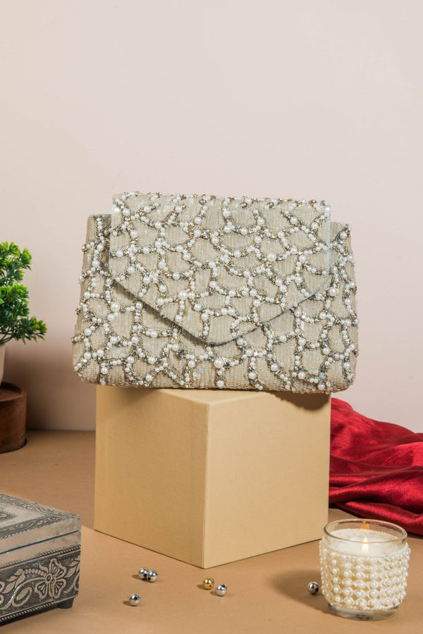 Grey shine clutch