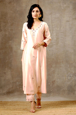 Peach Color Hand Embroidered Chanderi Silk Kurta Set