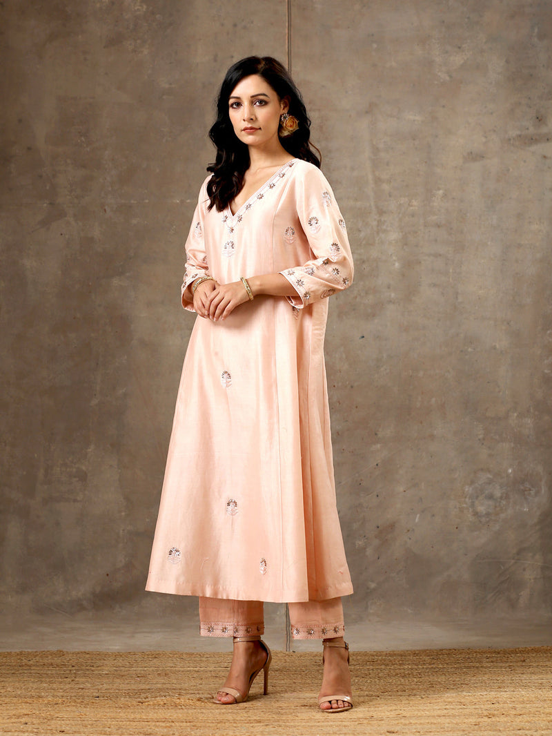 Peach Color Hand Embroidered Chanderi Silk Kurta Set