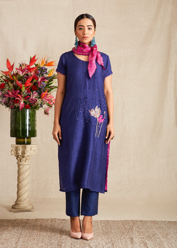 DRESS WITH PANTS, MASK AND NECKER CHIEF