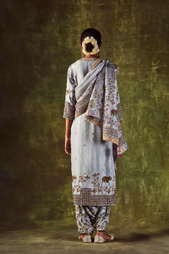 Grey Printed Gota  & Marodi Kurta Set with Dupatta & Cowl Pants