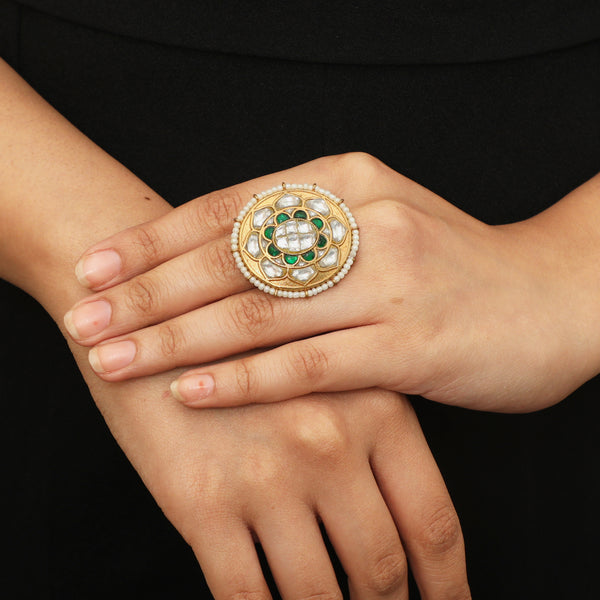 OVAL SHAPE RING WITH GREEN AND WHITE STONES