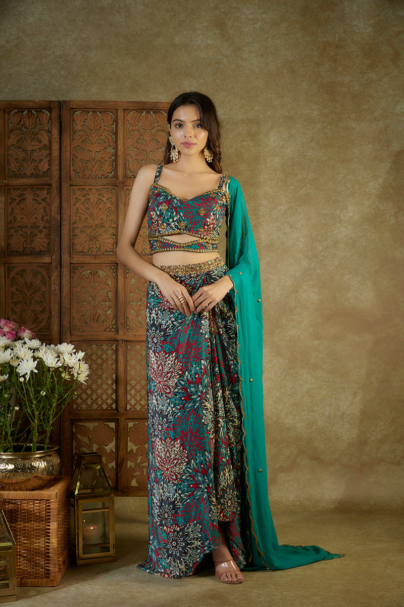 Green Printed Choli, Draped Skirt And Dupatta Set