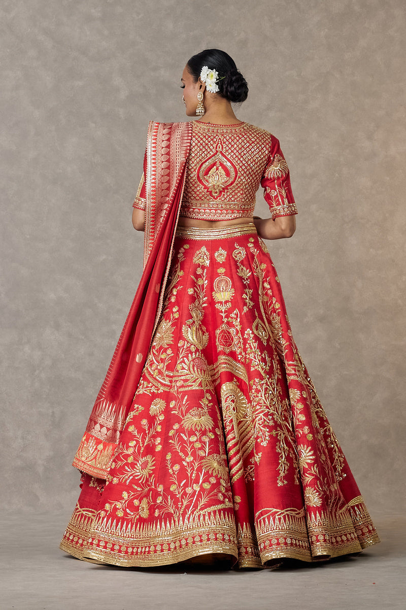 Red Bagh-E-Bahar Neelkamal Lehenga