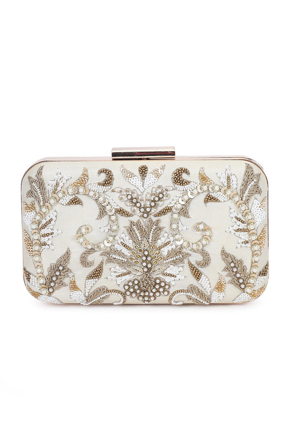 Beige beauty clutch