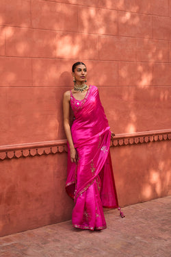 Classic Gulaabi Saree