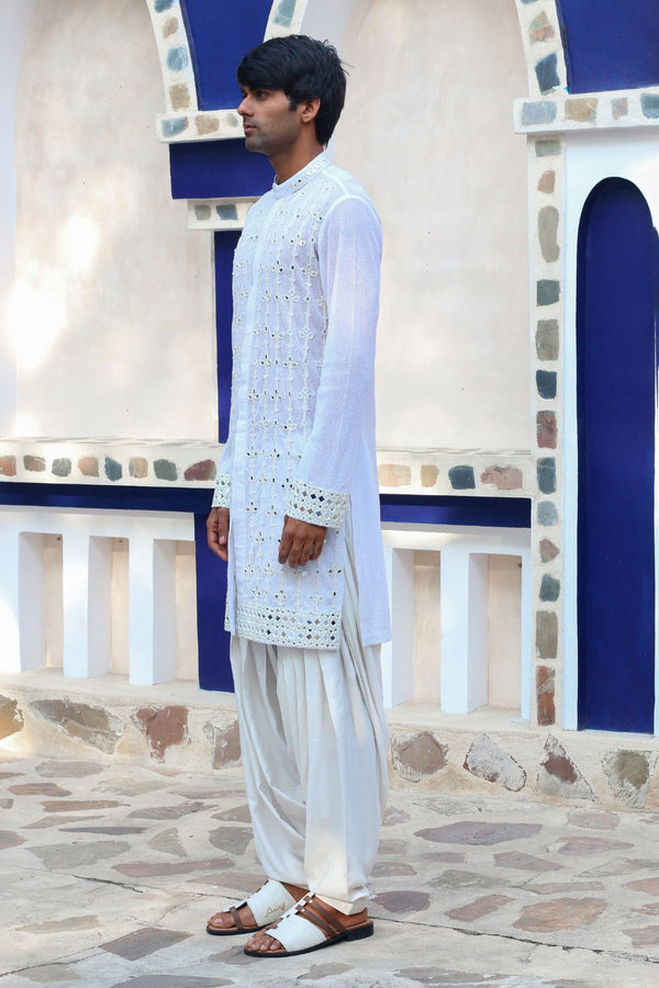 Vista White Mirror Kurta With Salwar And Mirrored Stawl