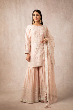 STRAIGHT KURTA AND GARARA SET