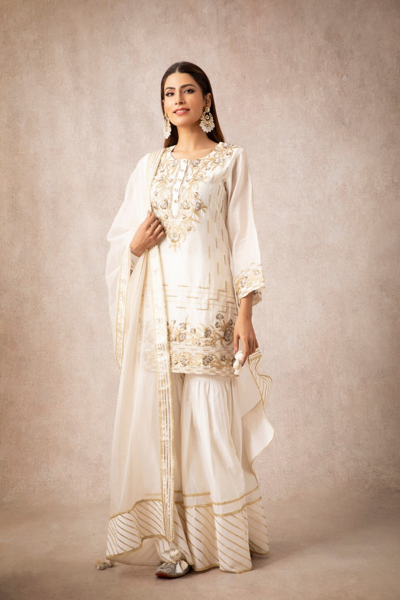 SHORT KURTA GARARA SET